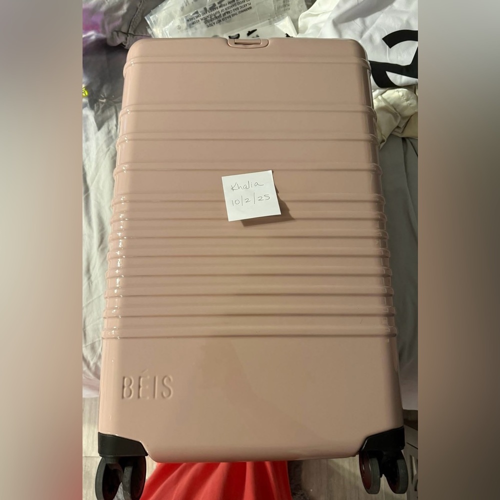 BEIS Glossy Atlas Pink Medium Check In